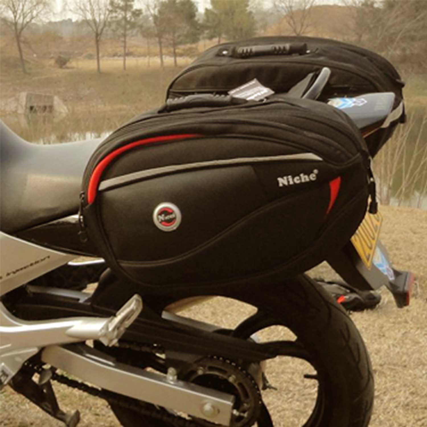 podemos hacer bolsas de motocicleta personalizadas, alforjas, bolsas de asiento, alforjas, bolsa lateral, material impermeable.